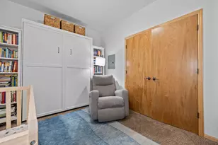 301 Oak Grove St, Minneapolis, MN 55403 - Photo 27
