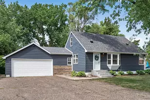 651 County Road B2 W, Roseville, MN 55113 - Photo 1
