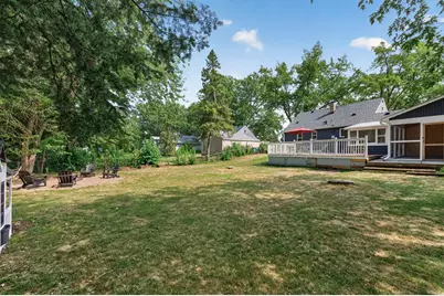 651 County Road B2 W, Roseville, MN 55113 - Photo 33