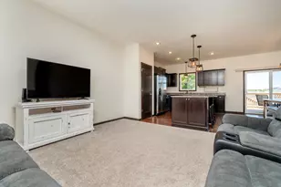 916 Forest Edge Dr, Jordan, MN 55352 - Photo 11