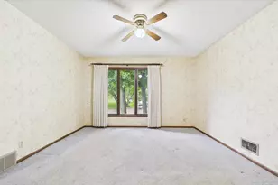 2230 Urbandale Ln N, Plymouth, MN 55447 - Photo 29