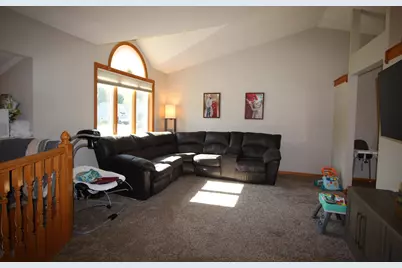 18896 Embers Avenue, Farmington, MN 55024 - Photo 9
