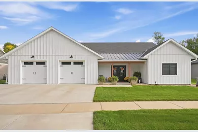 2417 34th Street S, Saint Cloud, MN 56301 - Photo 1
