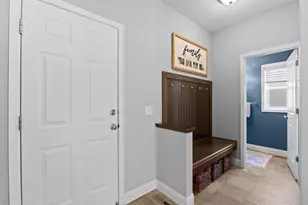 9597 198th St W, Lakeville, MN 55044 - Photo 17
