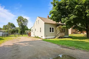 818 E Minnesota St, Saint Joseph, MN 56374 - Photo 1
