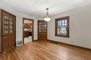 910 10th St NW, Austin, MN 55912 - Photo 19