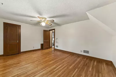 910 10th Street NW, Austin, MN 55912 - Photo 29