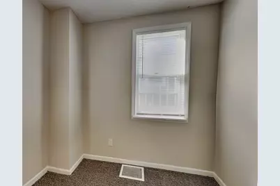 303 Curtice Street E, Saint Paul, MN 55107 - Photo 13