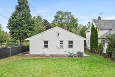280 Winona Street E, Saint Paul, MN 55107 - Photo 37