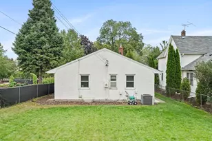 280 Winona St E, Saint Paul, MN 55107 - Photo 37