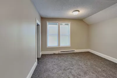 1910 Chelton Avenue W, Saint Paul, MN 55104 - Photo 13