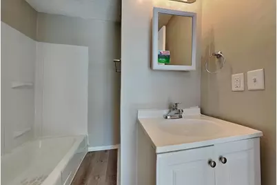 1910 Chelton Avenue W, Saint Paul, MN 55104 - Photo 15