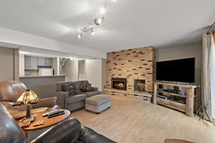 803 Sierra Ln NE, Rochester, MN 55906 - Photo 35