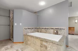 803 Sierra Ln NE, Rochester, MN 55906 - Photo 29