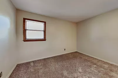 11811 65th Place N, Maple Grove, MN 55369 - Photo 9