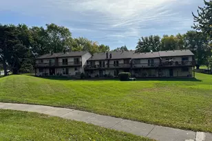 11012 Trail West Rd, Bloomington, MN 55437 - Photo 13