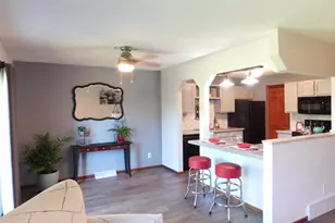 4293 Oakmede Ln, White Bear Lake, MN 55110 - Photo 15