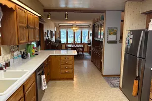 330 2nd Ave NW, Glenville, MN 56036 - Photo 15