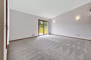 3831 Heather Dr, Eagan, MN 55122 - Photo 9