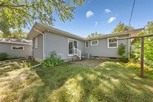 4242 Limestone Dr, Eagan, MN 55122 - Photo 3