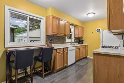 744 22nd Avenue N, South Saint Paul, MN 55075 - Photo 11