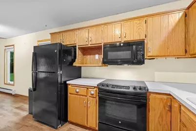 8008 Mount Curve Boulevard, Brooklyn Park, MN 55445 - Photo 19