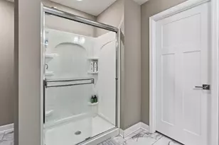 11008 Kingsview Ln N, Maple Grove, MN 55369 - Photo 25