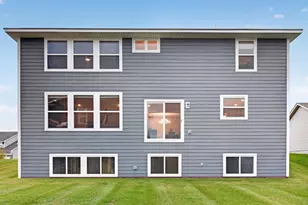 11008 Kingsview Ln N, Maple Grove, MN 55369 - Photo 3