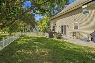 816 St Croix St, Prescott, WI 54021 - Photo 35