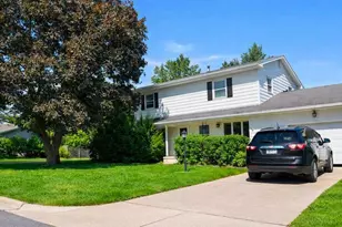 1518 6th St SW, Faribault, MN 55021 - Photo 1
