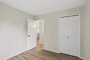 3874 Dolomite Dr, Eagan, MN 55122 - Photo 17