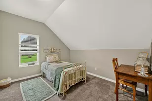 237 W 14th St, Saint Charles, MN 55972 - Photo 17