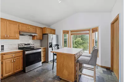 17373 Glencoe Avenue, Lakeville, MN 55044 - Photo 3