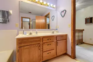 4670 Manor Dr, Eagan, MN 55123 - Photo 15