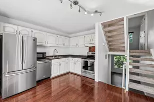 4082 Meadowlark Ln, Eagan, MN 55122 - Photo 9