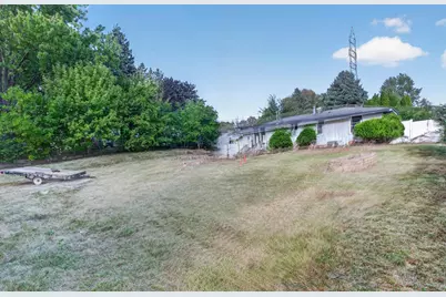 2308 Hadley Avenue N, Oakdale, MN 55128 - Photo 9