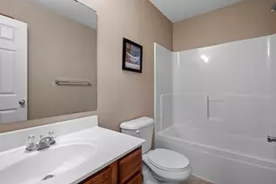 15826 Frisian Ln, Apple Valley, MN 55124 - Photo 11
