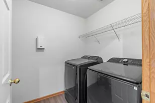 713 Cobblestone Way, Shakopee, MN 55379 - Photo 21