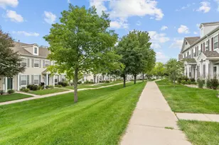 713 Cobblestone Way, Shakopee, MN 55379 - Photo 3