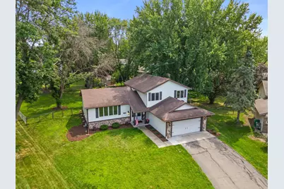 8233 Nevada Circle, Bloomington, MN 55438 - Photo 23