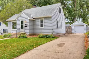 729 Juul Rd SW, Hutchinson, MN 55350 - Photo 1