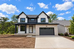 621 Kraewood Dr, Northfield, MN 55057 - Photo 1