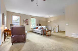 621 Village Pkwy, Circle Pines, MN 55014 - Photo 5