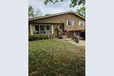 17705 2nd Avenue N, Plymouth, MN 55447 - Photo 1