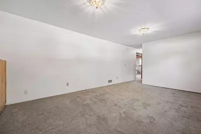 6521 Kurtz Lane, Eden Prairie, MN 55346 - Photo 33