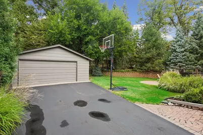 4000 Abbott Avenue S, Minneapolis, MN 55410 - Photo 25