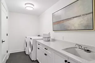 222 Ferndale Rd S, Wayzata, MN 55391 - Photo 31