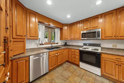 1552 Nottingham Drive, North Mankato, MN 56003 - Photo 13