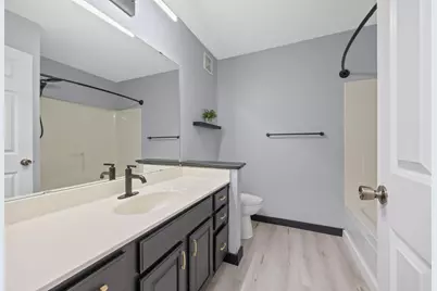 1686 Village Trail E #2, Maplewood, MN 55109 - Photo 19