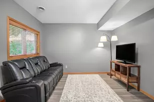 17800 Townline Rd, Minnetonka, MN 55345 - Photo 21